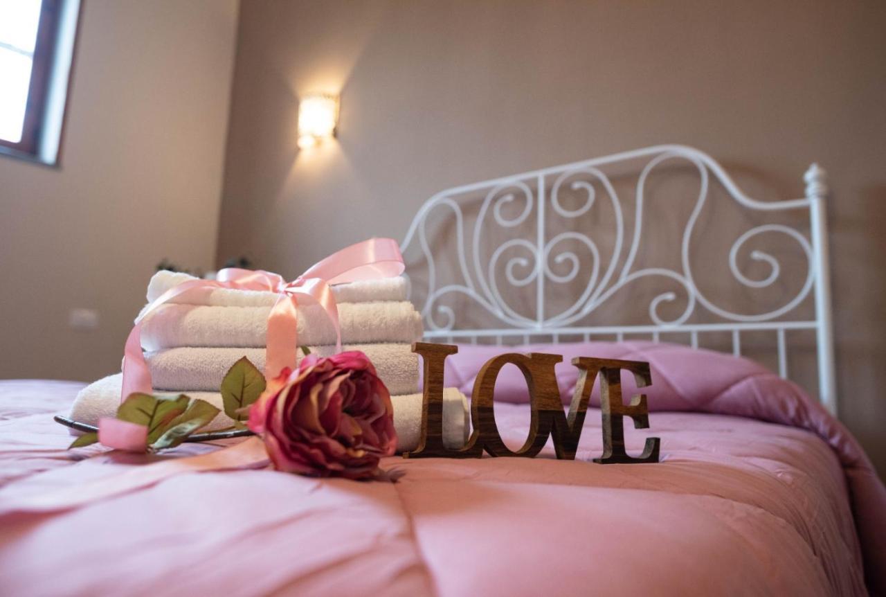 Il Vicolo Suite Rooms Кастель-Сан-Джорджо Экстерьер фото